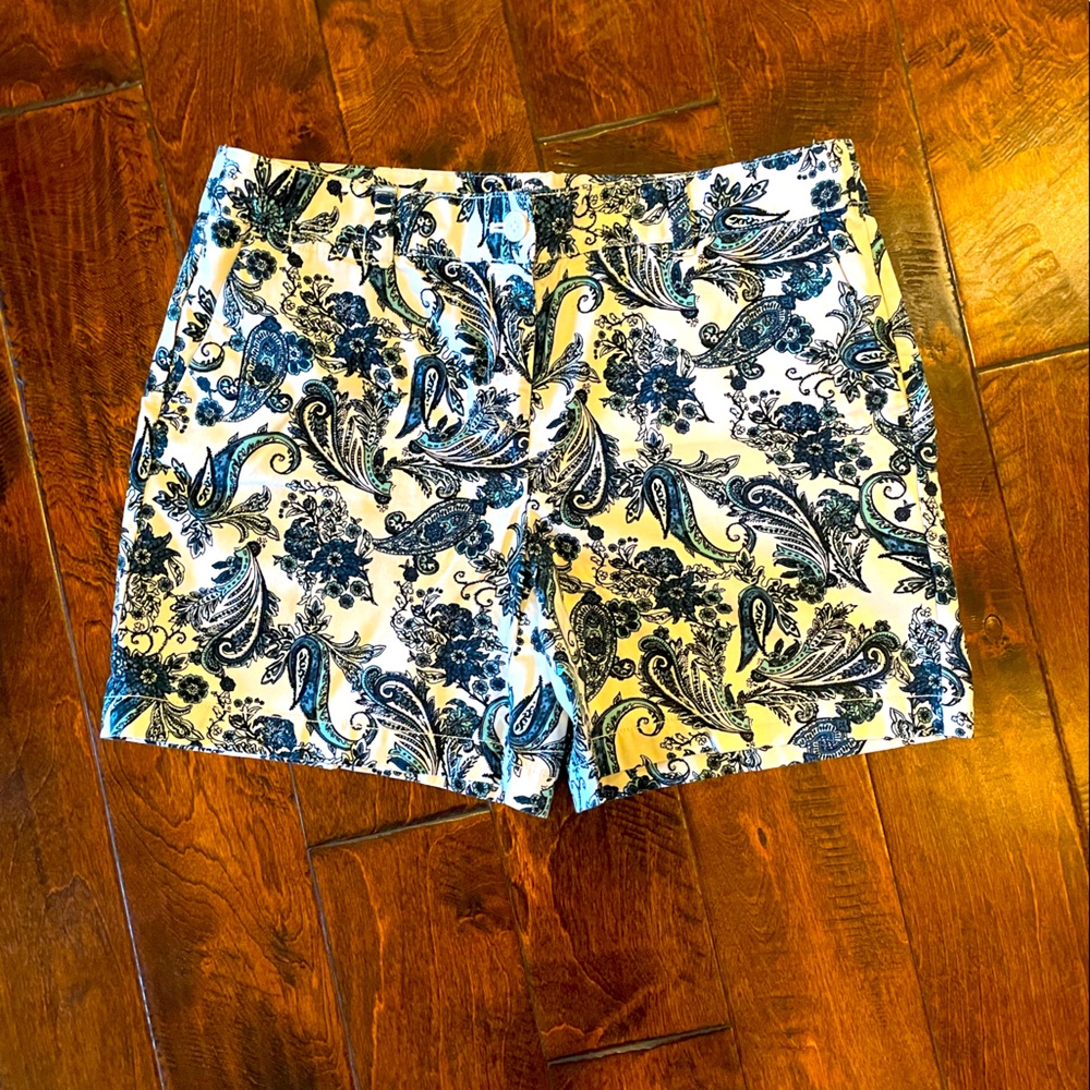 Ann Taylor LOFT Paisley Shorts, Size 10